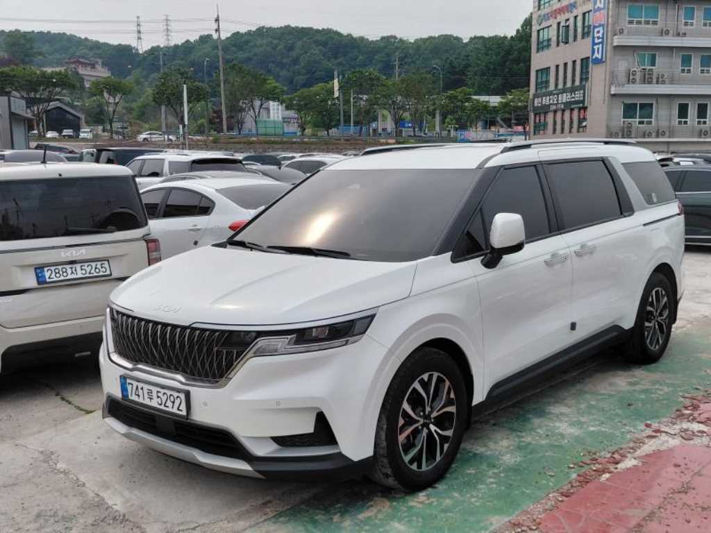 KIA Carnival 2022 Blanco - Importación desde Corea - HF Imports Iquique - Foto 1
