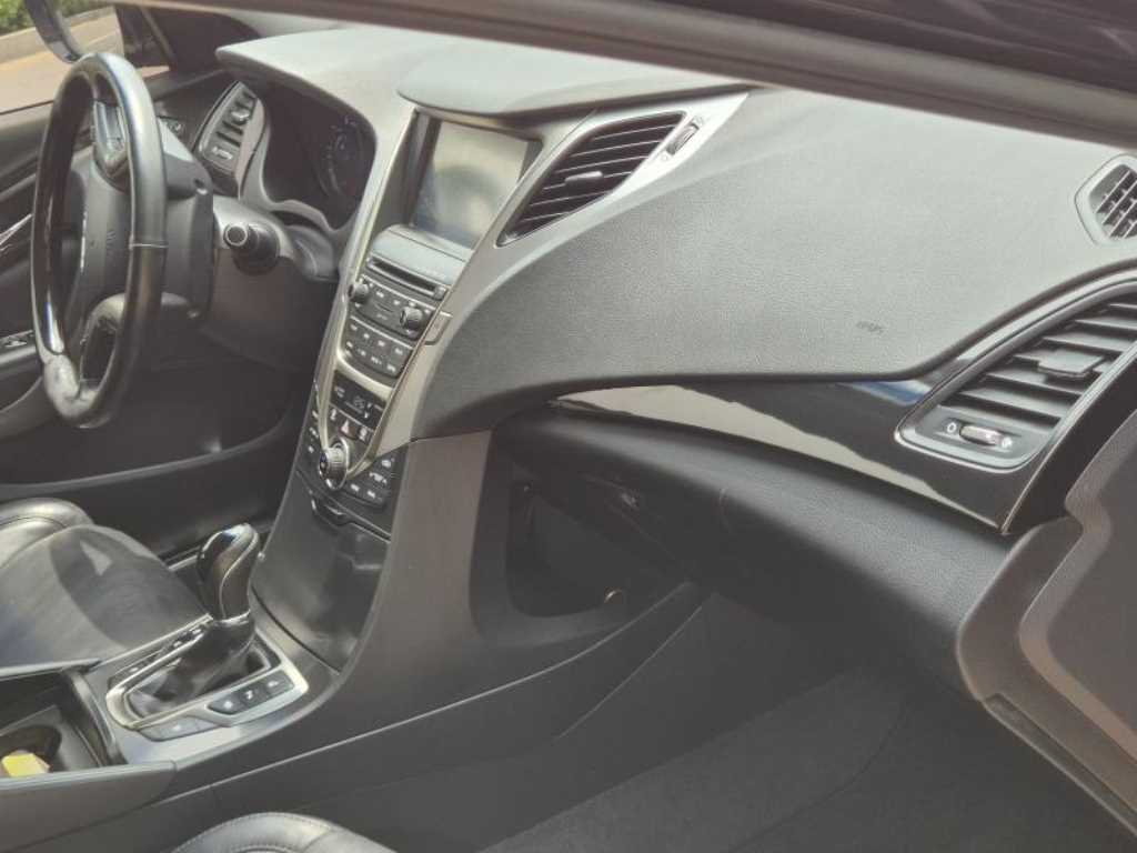 HYUNDAI Grandeur - Vista 11