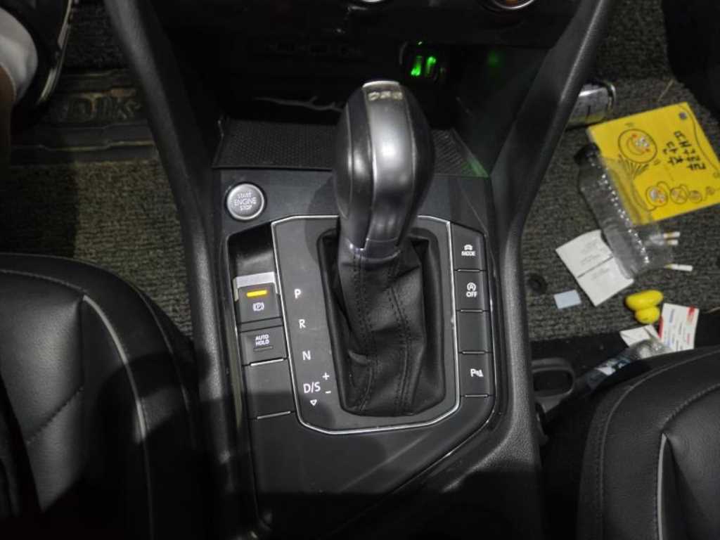 Volkswagen Tiguan - Vista 8