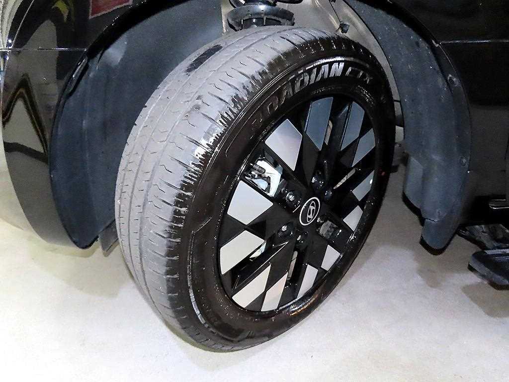 HYUNDAI Staria 2025 Negro - Importación desde Corea - HF Imports Iquique - Foto 20