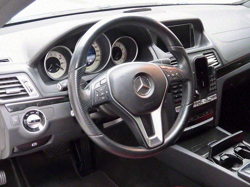 Mercedes Benz E class - Vista 8
