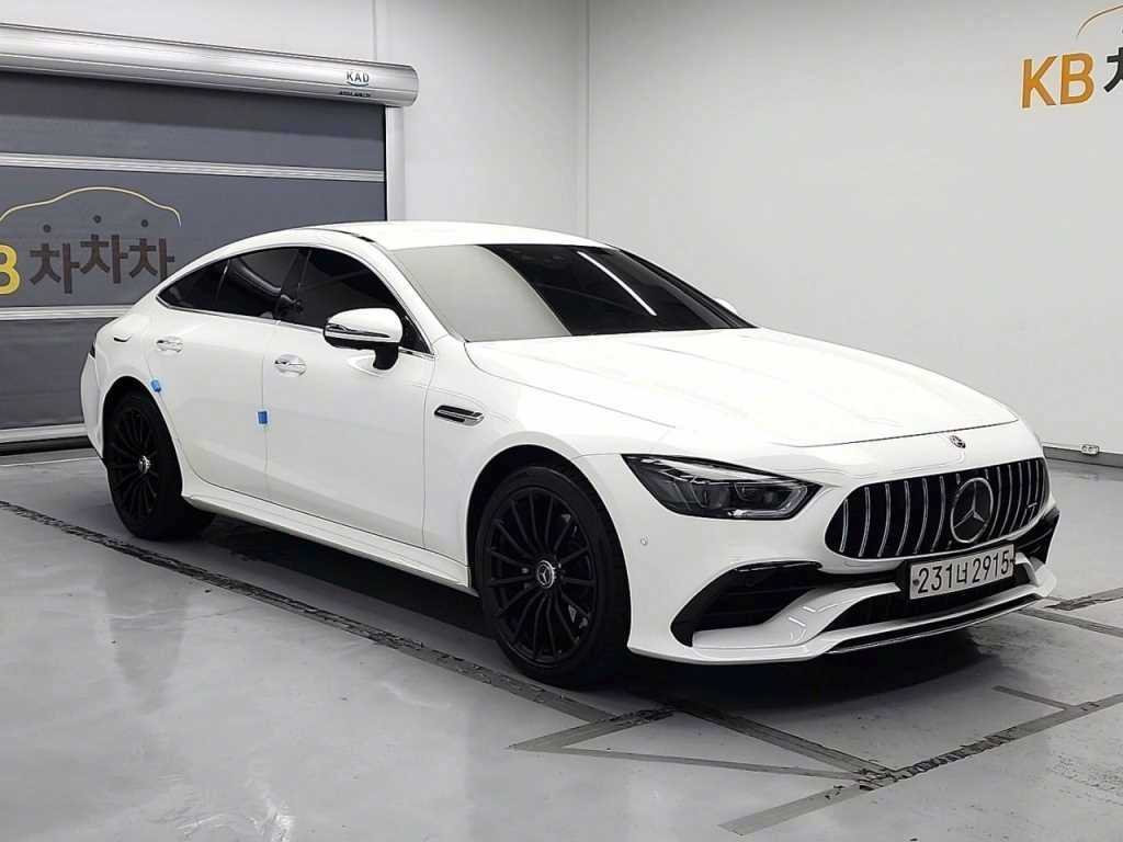 Mercedes Benz AMG GT - Vista 4