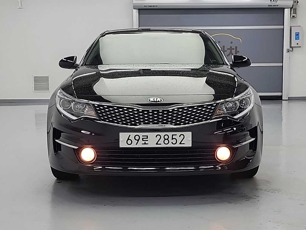 KIA K5 - Vista 2