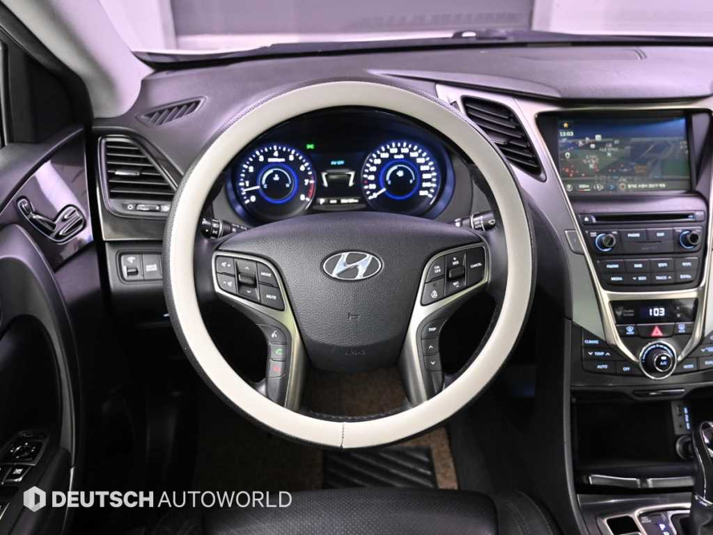 HYUNDAI Grandeur 2014 Blanco - Importación desde Corea - HF Imports Iquique - Foto 14