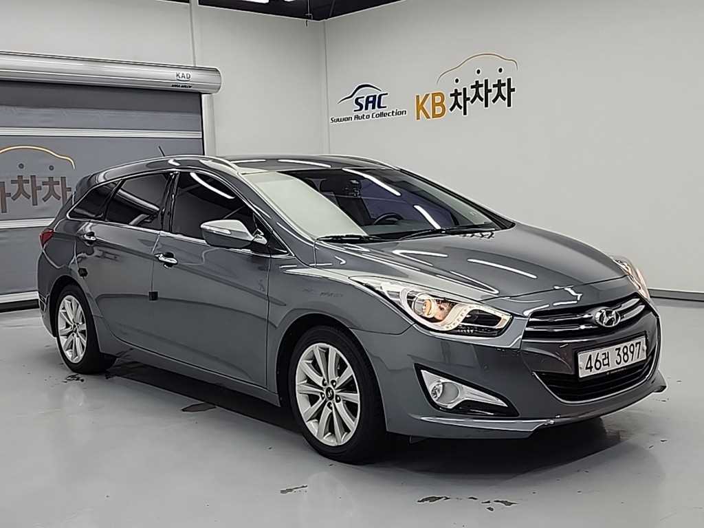 HYUNDAI i40 - Vista 3