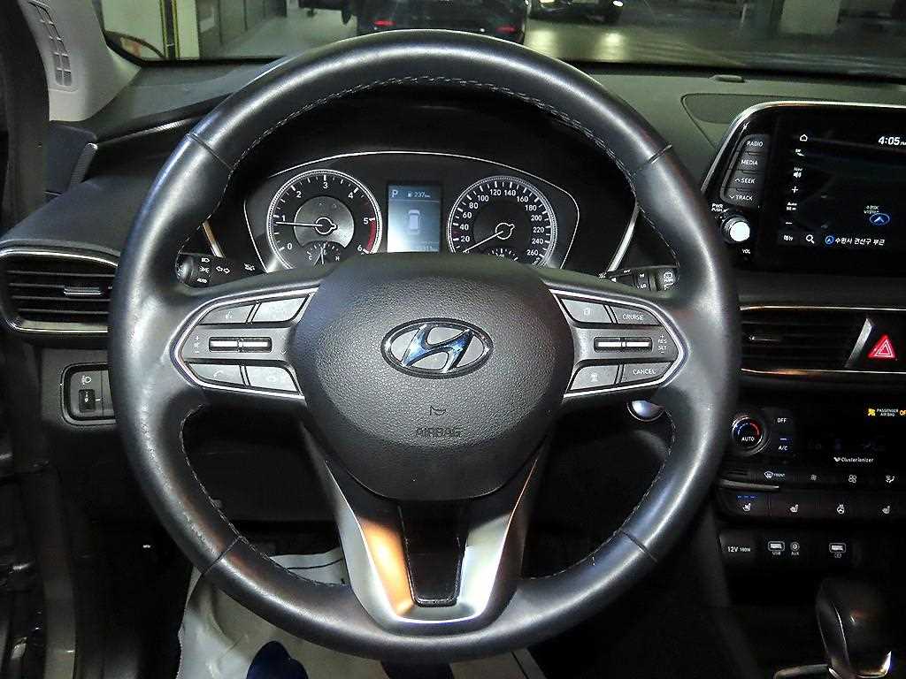 HYUNDAI Santa Fe - Vista 8