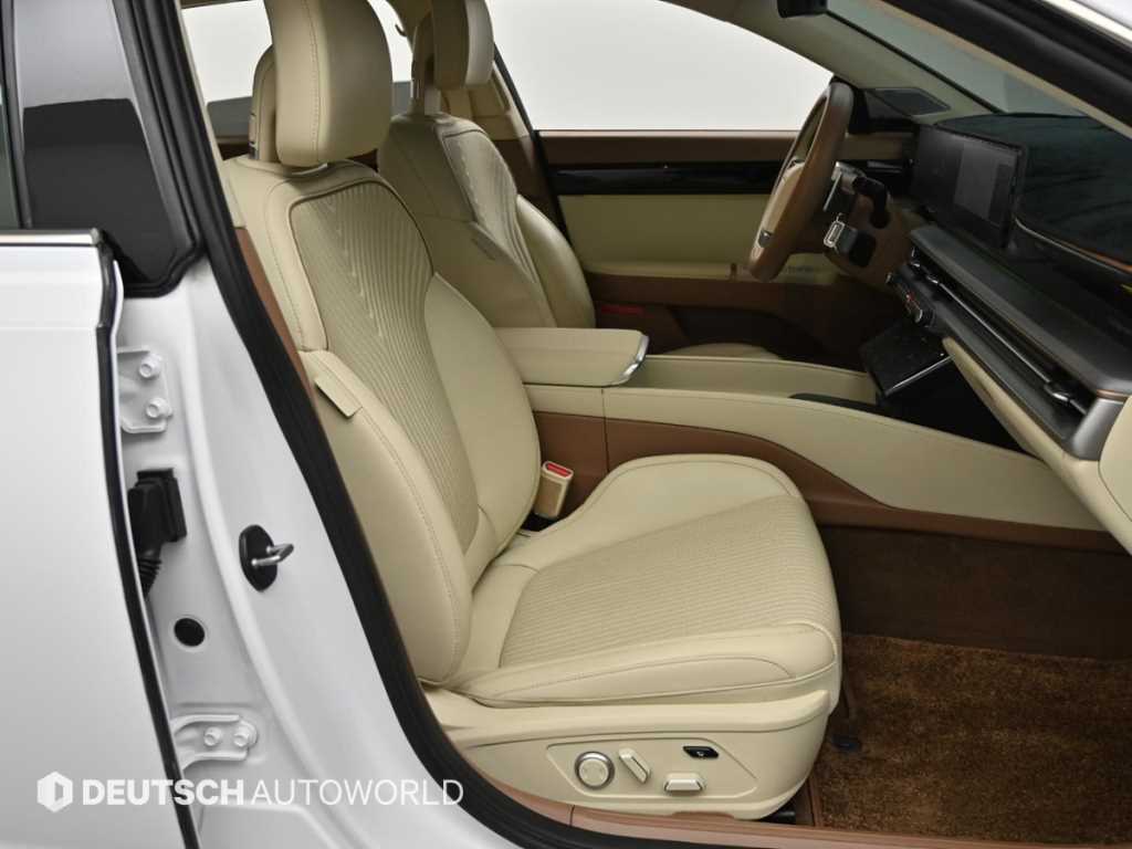 HYUNDAI Grandeur - Vista 10