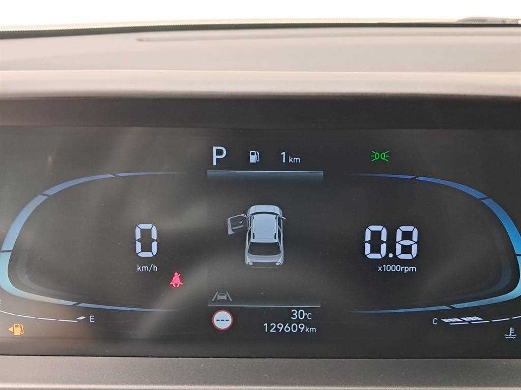 HYUNDAI Casper - Vista 8