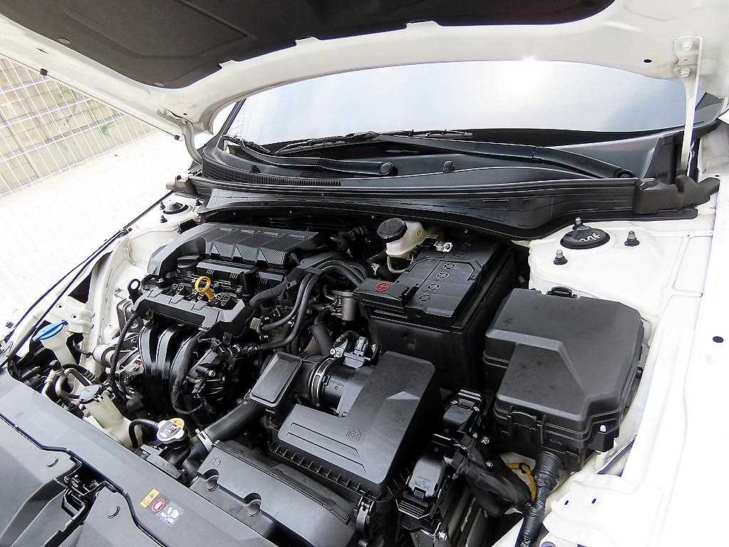 HYUNDAI Avante 2024 Blanco - Importación desde Corea - HF Imports Iquique - Foto 19