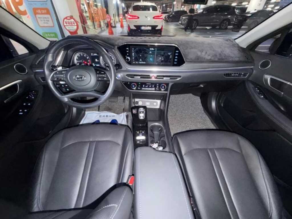 HYUNDAI Sonata - Vista 6