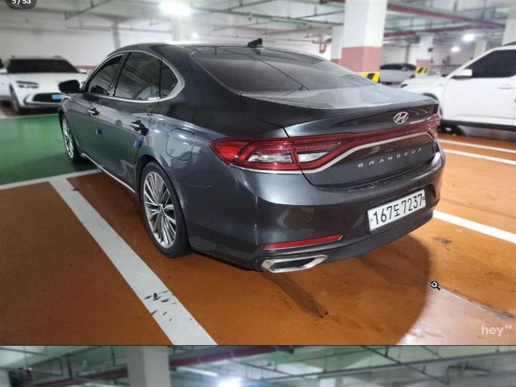 HYUNDAI Grandeur - Vista 4