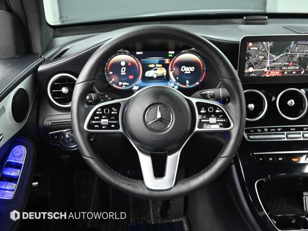 Mercedes Benz GLC Class 2021 Negro - Importación desde Corea - HF Imports Iquique - Foto 13