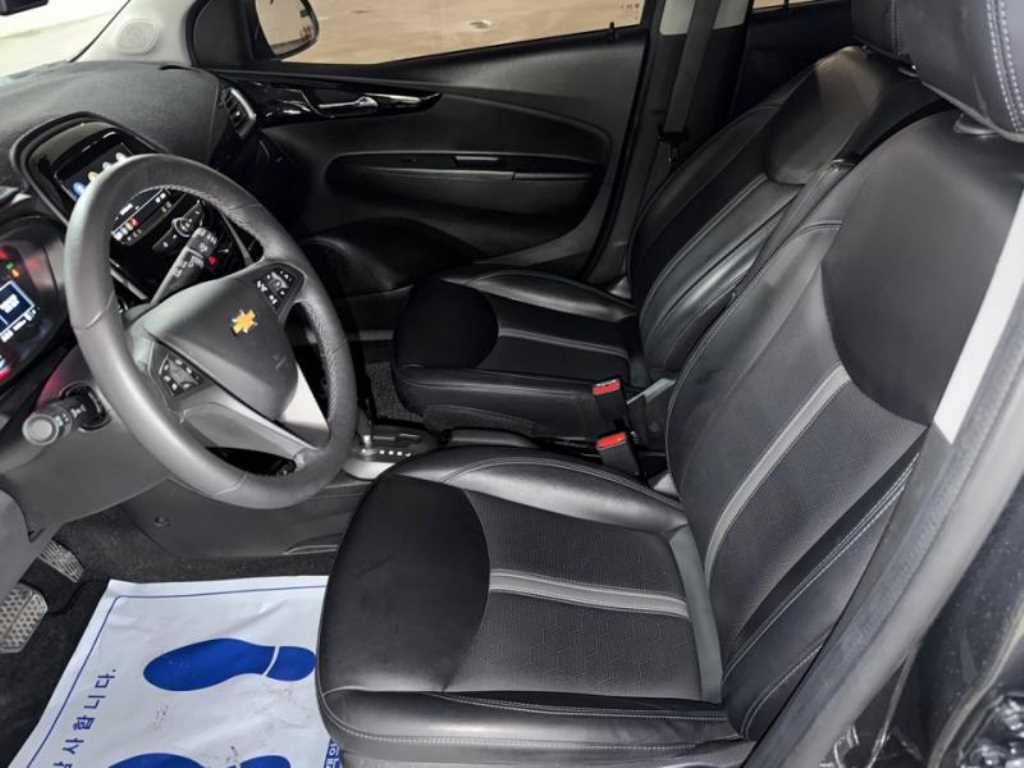 Chevrolet Spark - Vista 6