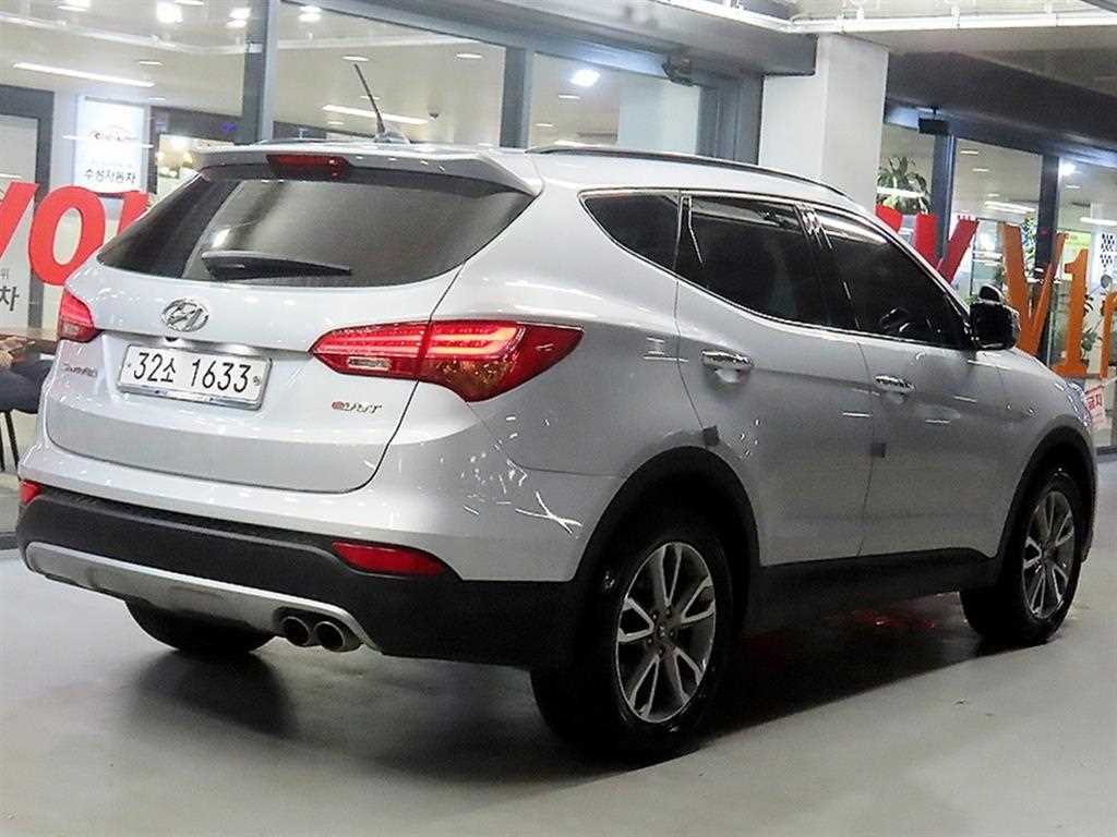 HYUNDAI Santa Fe - Vista 4
