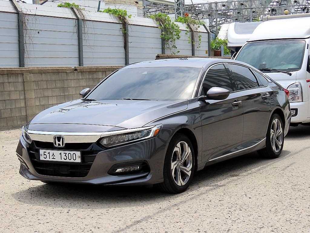 Honda Accord - Vista 2