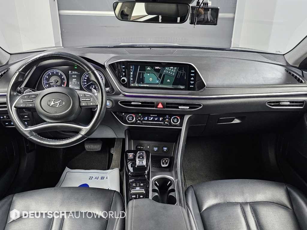 HYUNDAI Sonata - Vista 7