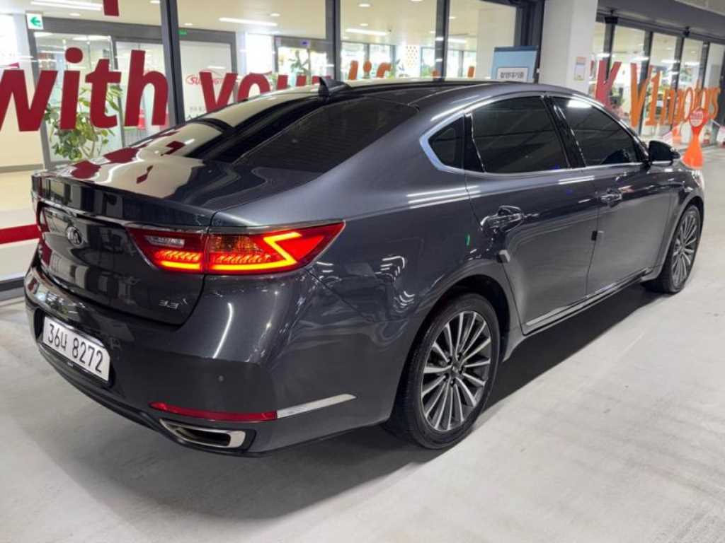 KIA K7 - Vista 4