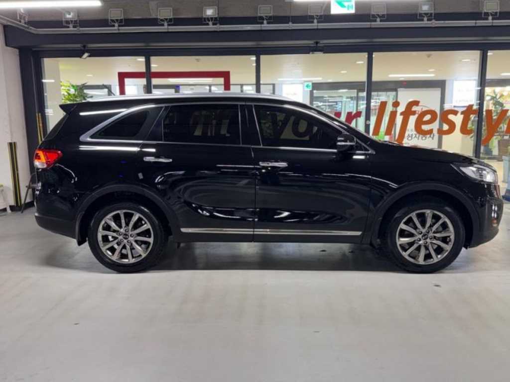 KIA Sorento - Vista 3