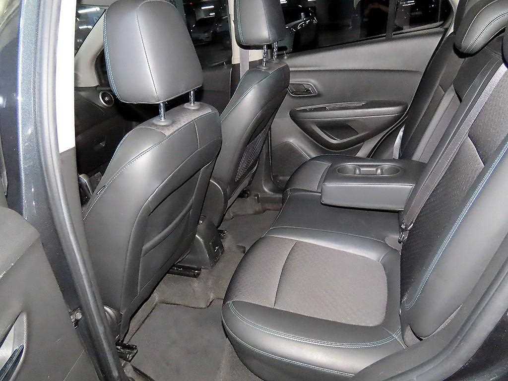 Chevrolet Trax - Vista 7