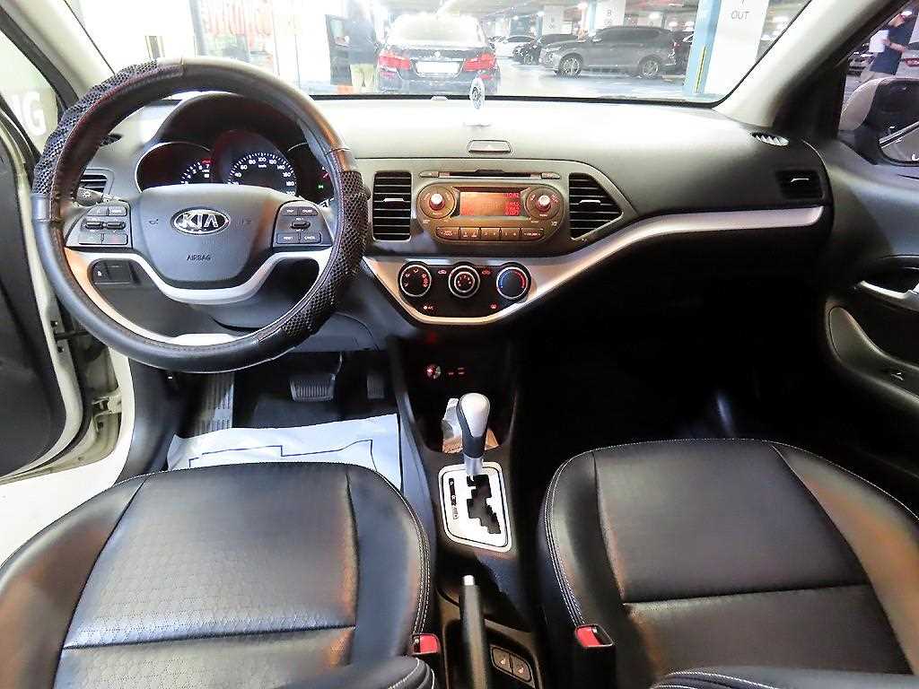 KIA Morning - Vista 10
