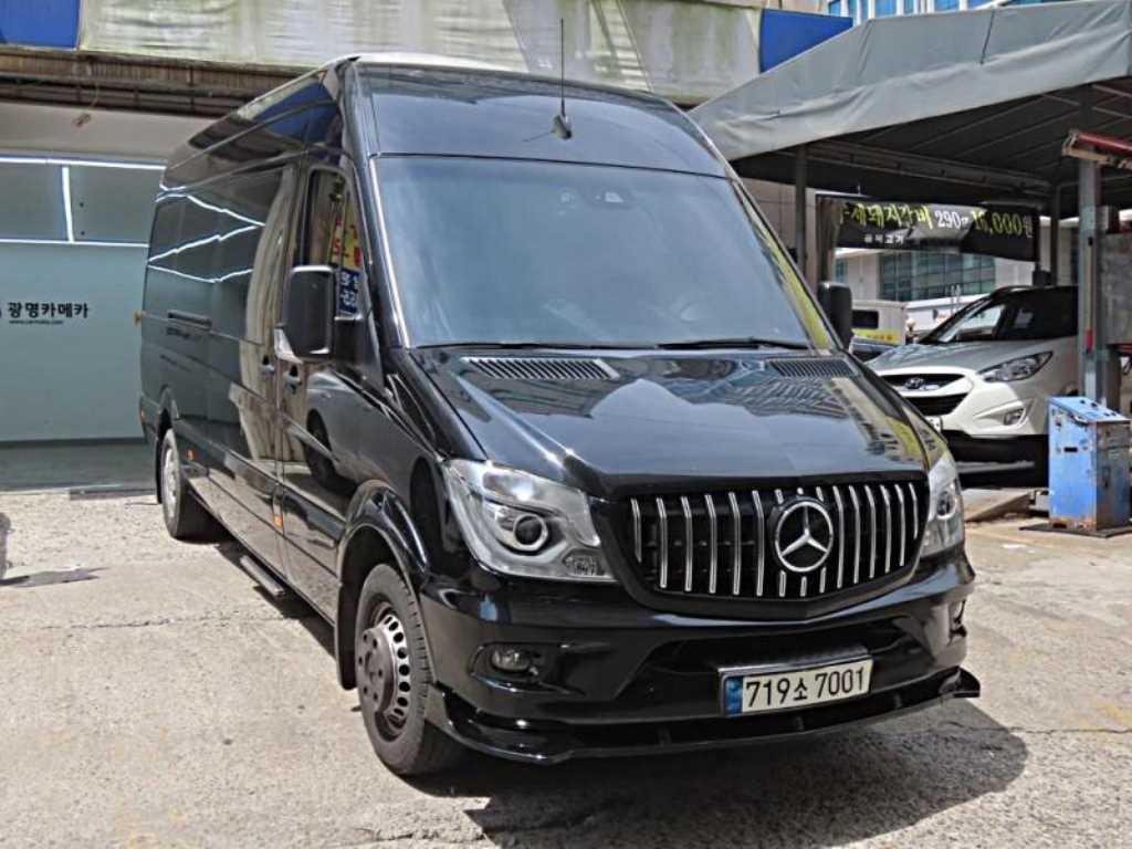 Mercedes Benz Sprinter - Vista 3