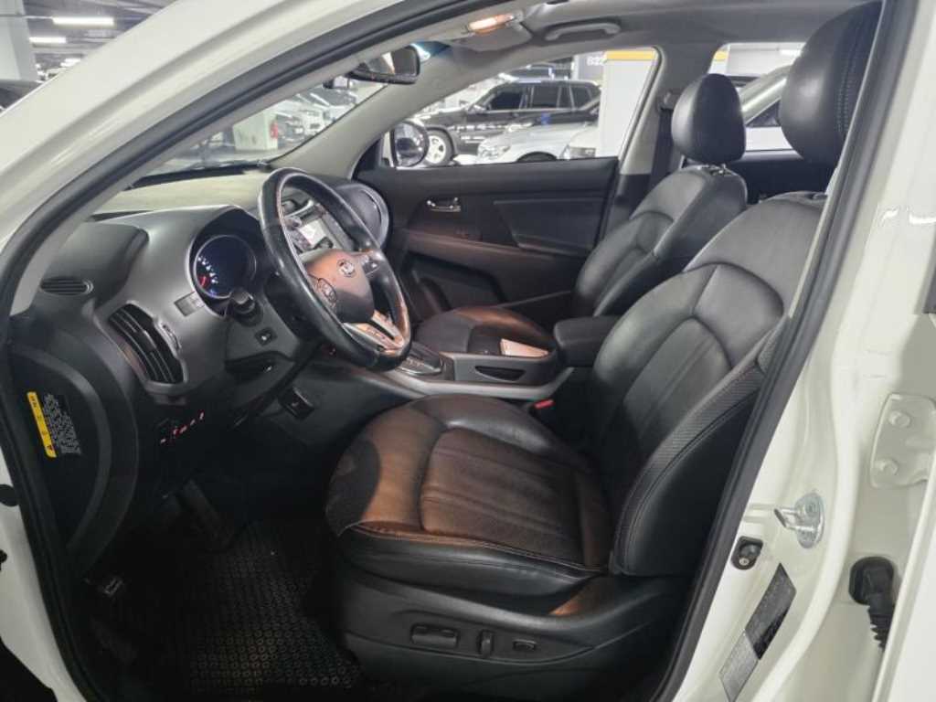 KIA Sportage - Vista 5