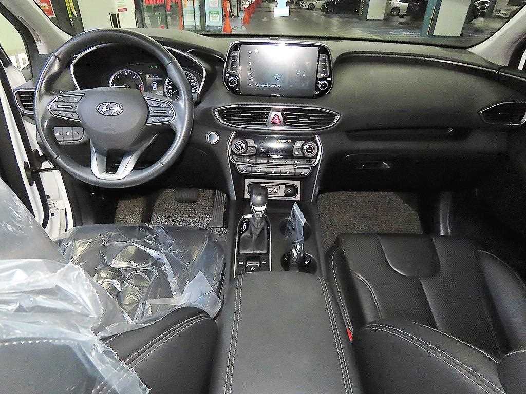 HYUNDAI Santa Fe - Vista 9
