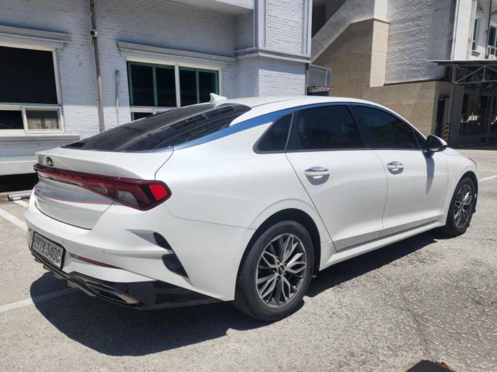 KIA K5 - Vista 6