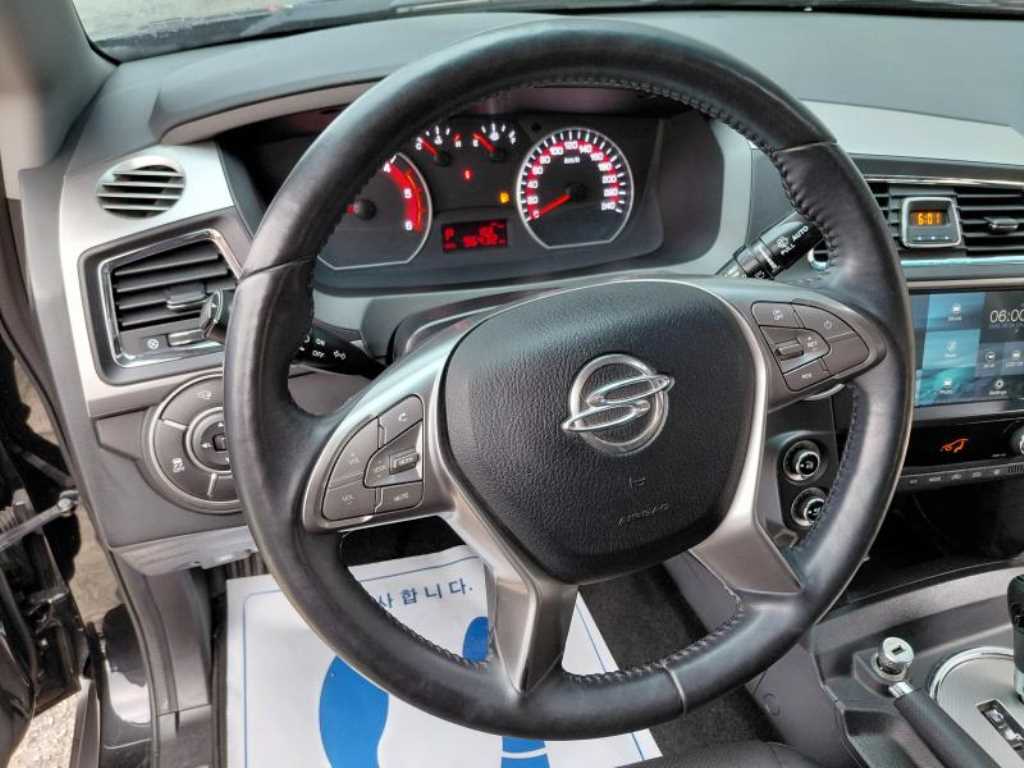 Ssangyong Korando - Vista 10