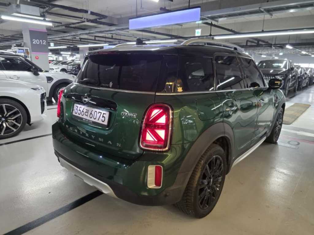 Mini Countryman - Vista 4
