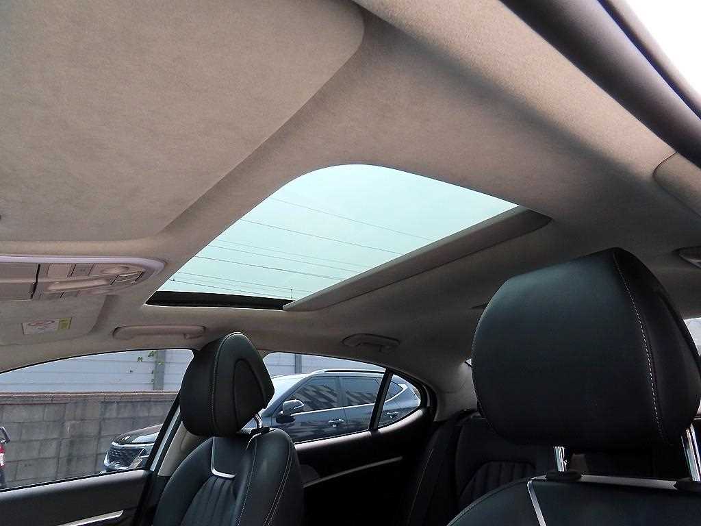 Genesis G70 2020 Blanco - Importación desde Corea - HF Imports Iquique - Foto 17