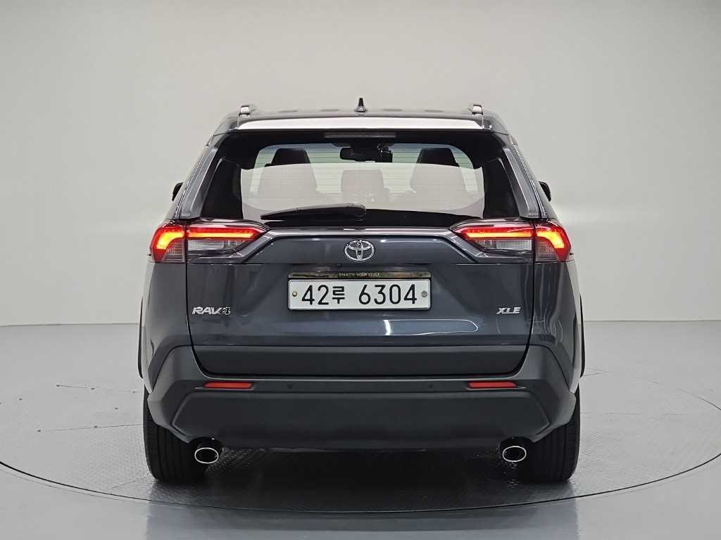 Toyota RAV4 - Vista 3