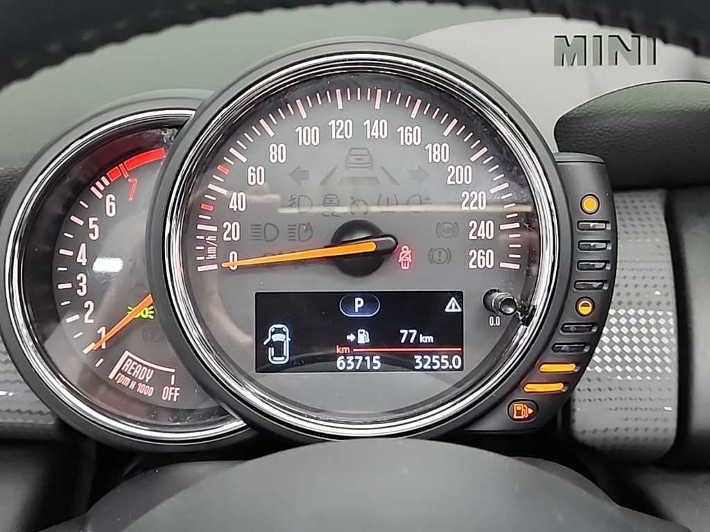 Mini Cooper Convertible - Vista 6