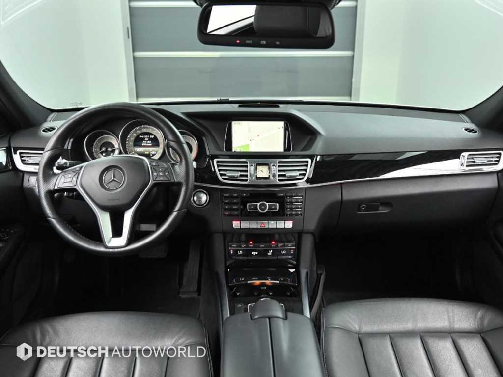 Mercedes Benz E class - Vista 7