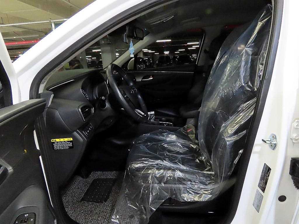 HYUNDAI Santa Fe - Vista 5