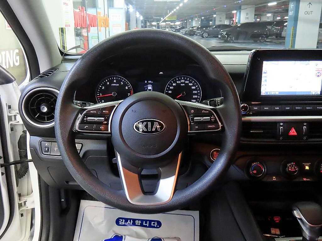 KIA K3 - Vista 8