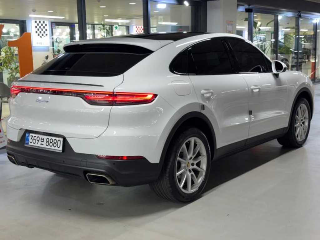 Porsche Cayenne - Vista 4