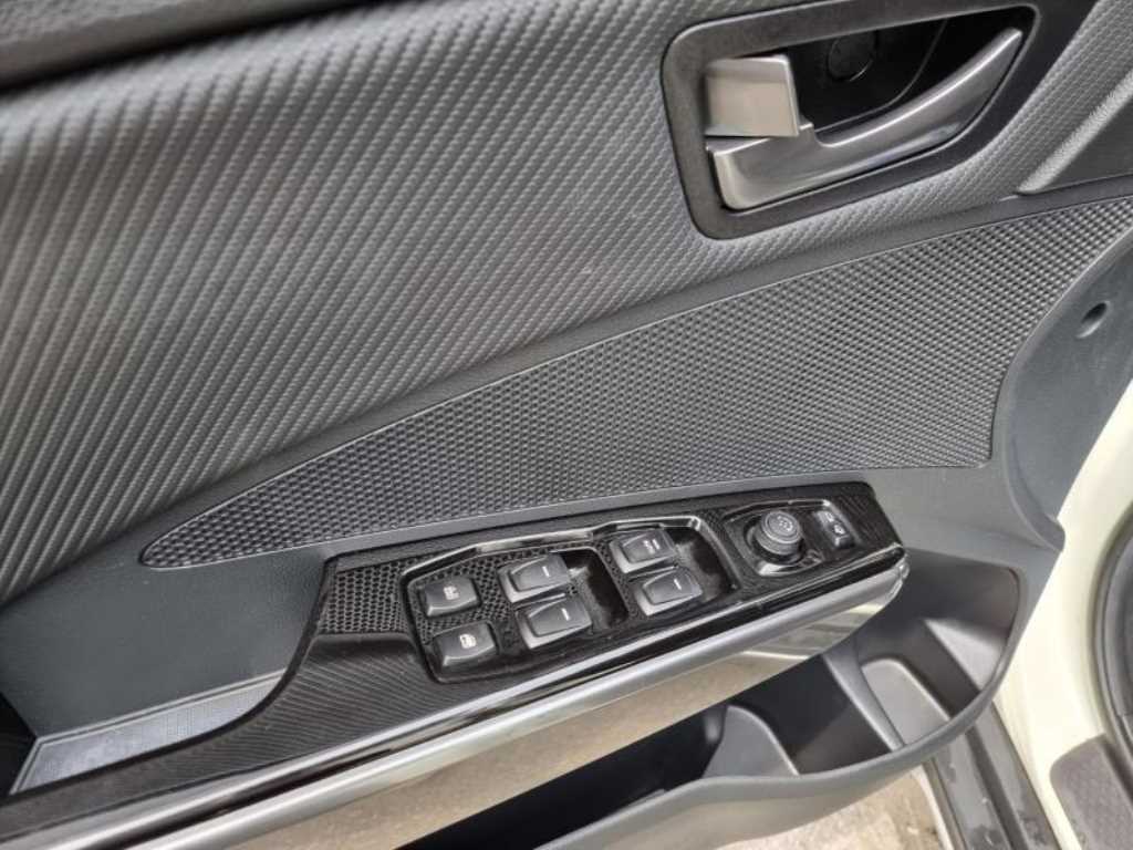 Ssangyong Tivoli 2024 Blanco - Importación desde Corea - HF Imports Iquique - Foto 17