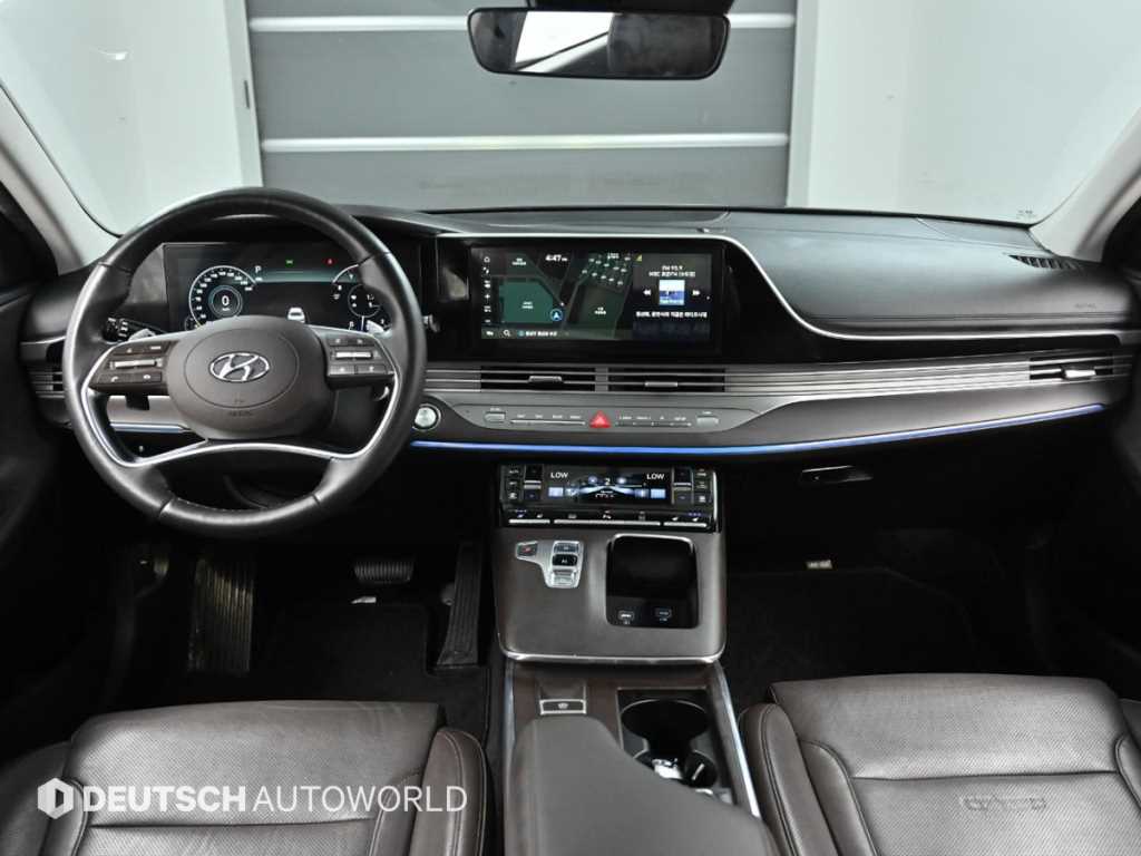 HYUNDAI Grandeur - Vista 7