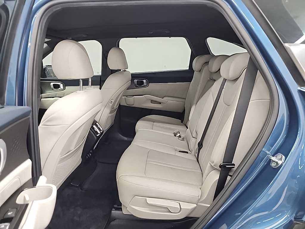 KIA Sorento - Vista 12