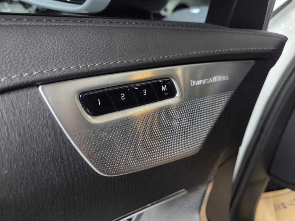Volvo XC90 2022 Blanco - Importación desde Corea - HF Imports Iquique - Foto 13