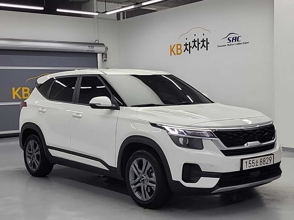 KIA Seltos - Vista 4