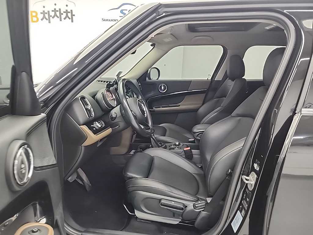 Mini Countryman - Vista 11