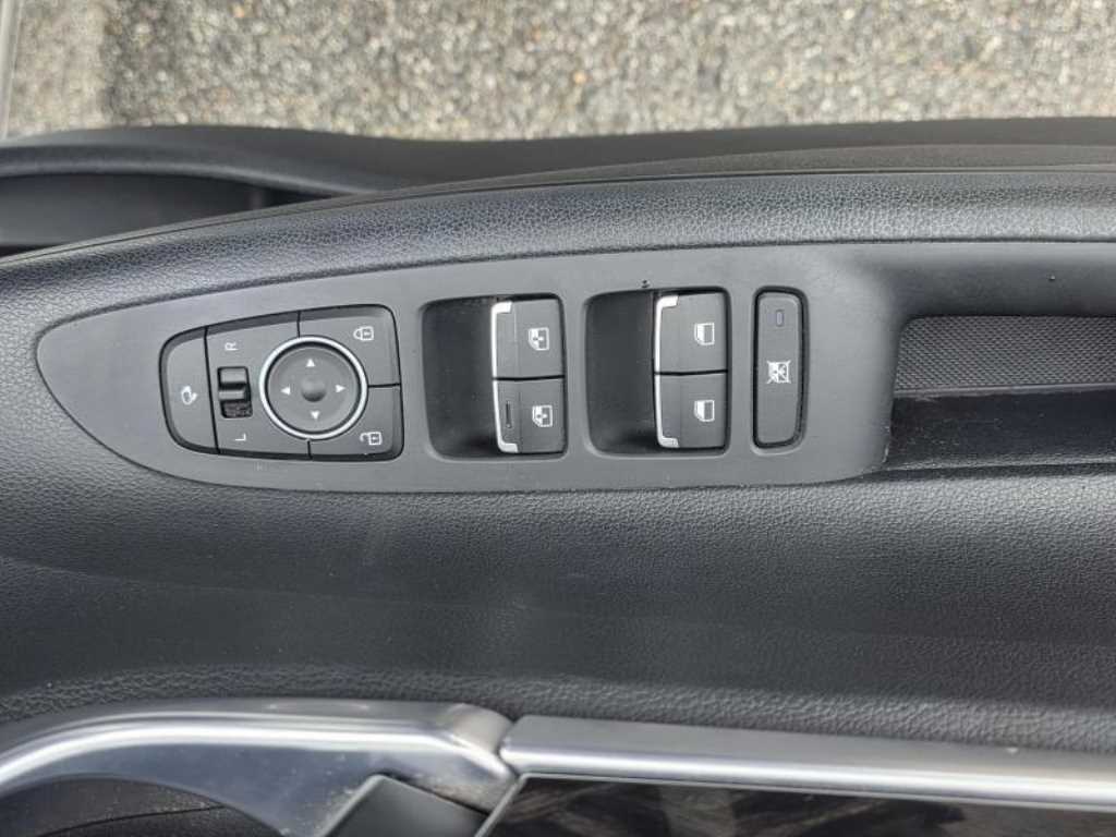 HYUNDAI Grandeur - Vista 6