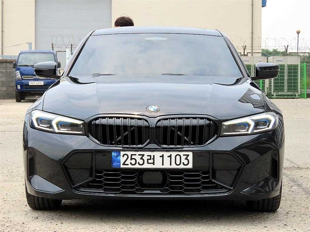 BMW 3 series 2023 Negro - Importación desde Corea - HF Imports Iquique - Foto 1
