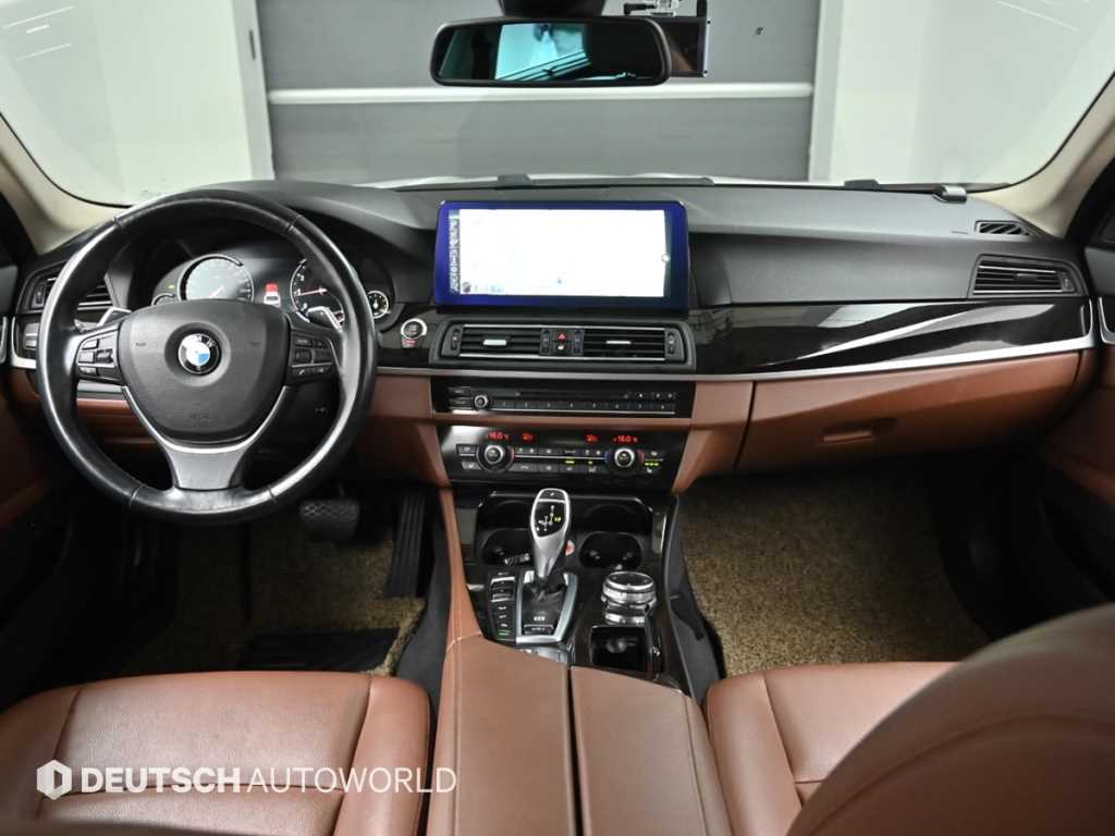 BMW 5 Series - Vista 7
