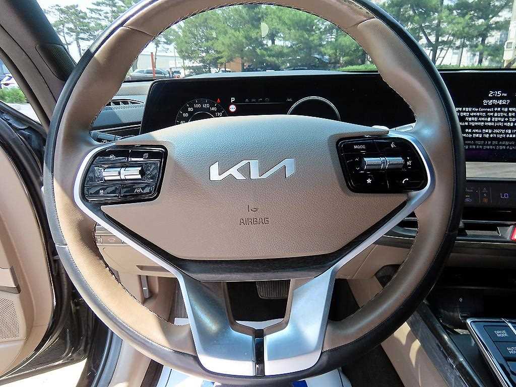 KIA K8 - Vista 8
