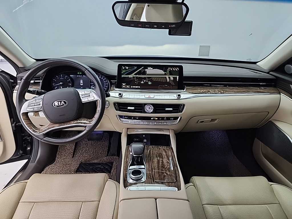 KIA K9 - Vista 7
