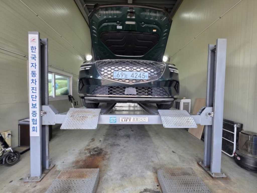 Genesis GV70 2022 Verde - Importación desde Corea - HF Imports Iquique - Foto 1