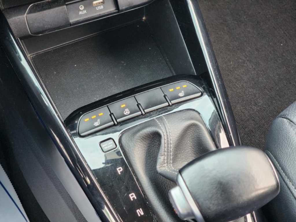 KIA Stonic 2018 Negro - Importación desde Corea - HF Imports Iquique - Foto 13